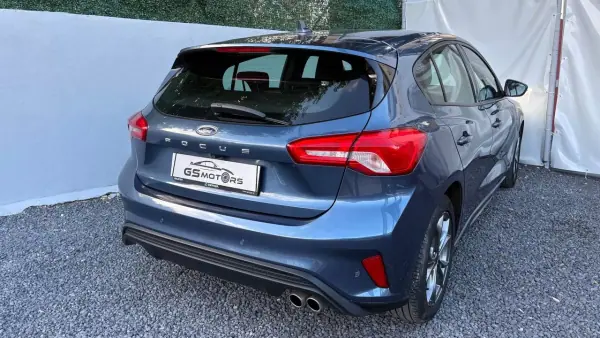 Ford Focus 2021 - 15400 EUR, 109000 km - AUTO.MOTO.pt - 109000km - foto 5 de 12