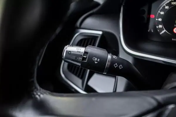 Jaguar I-Pace 2021 - 28750 EUR, 135489 km - AUTO.MOTO.pt - 135489km - foto 14 de 43