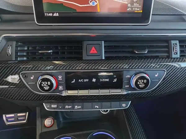 Audi RS5 2018 - 56000 EUR, 142000 km - AUTO.MOTO.pt - 142000km - foto 34 de 49