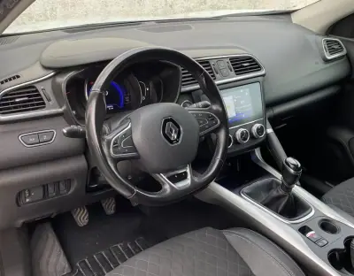 Renault Kadjar 2022 - 17990 EUR, 88000 km - AUTO.MOTO.pt - 88000km - foto 11 de 20