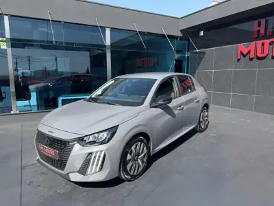 Peugeot 208 2025 - 16500 EUR, 4900 km - AUTO.MOTO.pt - 4900km - foto 5 de 14