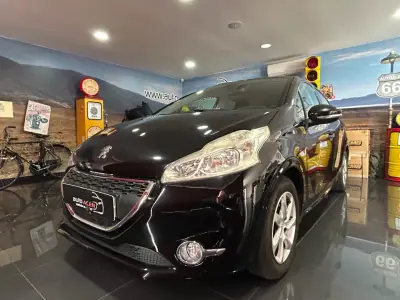 Peugeot 208 2014 - 125429km