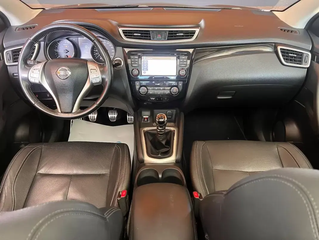 Nissan Qashqai 2017 - 14890 EUR, 117793 km - 117793km - foto 6 de 22