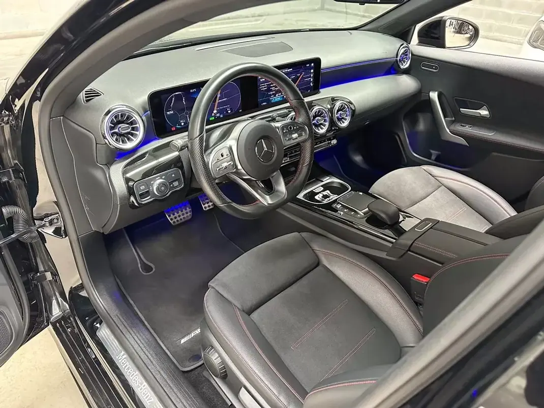 Mercedes-Benz A 250 Limousine 2022 - 28950 EUR, 31579 km - AUTO.MOTO.pt - 31579km - foto 9 de 52