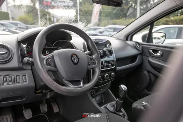 Renault Clio 2018 — foto 3 de 19