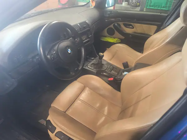 BMW 525 2000 - 5490 EUR, 319000 km - AUTO.MOTO.pt - 319000km - foto 8 de 8