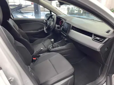 Renault Clio 2020 — foto 5 de 14