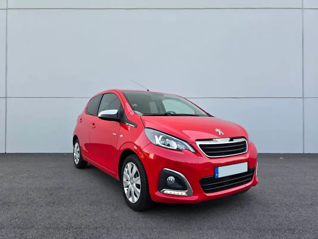 Peugeot 108 2020 - 9500 EUR, 66700 km - AUTO.MOTO.pt - 66700km - foto 6 de 36