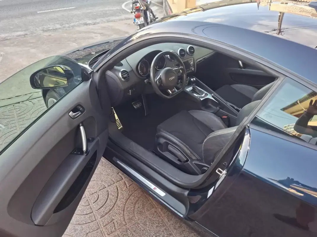 Audi TT Coupé 2009 - 16900 EUR, 198000 km - 198000km - foto 18 de 32