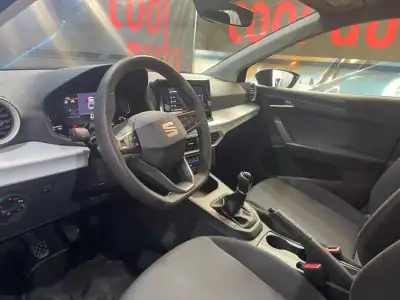 SEAT Ibiza 2024 - 17999 EUR, 1000 km - AUTO.MOTO.pt - 1000km - foto 25 de 40