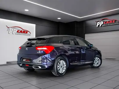 DS DS5 2015 - 14950 EUR, 117000 km - AUTO.MOTO.pt - 117000km - foto 5 de 47