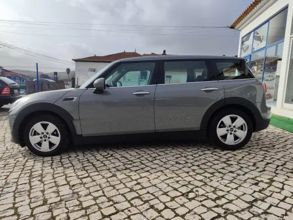 MINI Clubman 2017 - 14790 EUR, 212000 km - AUTO.MOTO.pt - 212000km - foto 5 de 21