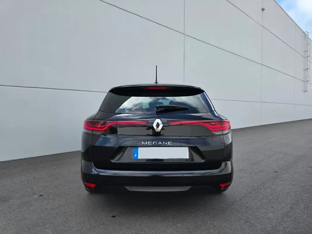 Renault Mégane 2021 - 15400 EUR, 63000 km - 63000km - foto 9 de 30