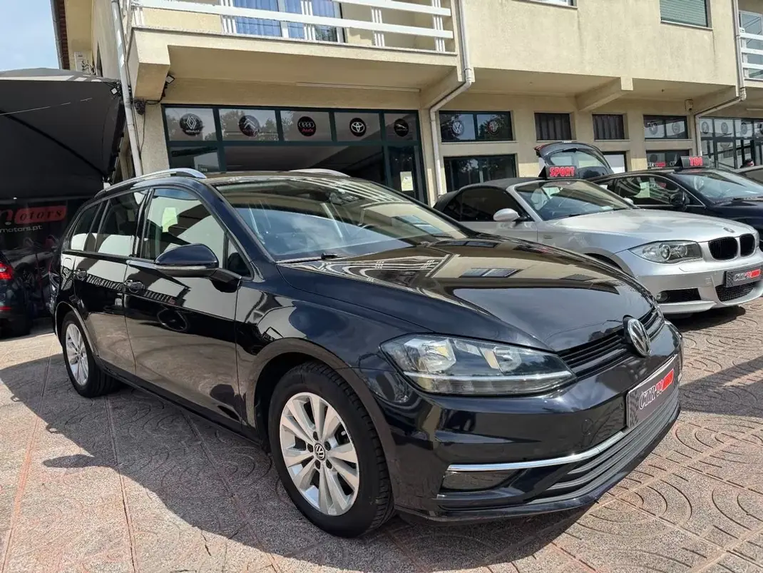 Volkswagen Golf Variant 2020 - 16900 EUR, 122346 km - AUTO.MOTO.pt - 122346km - foto 6 de 34