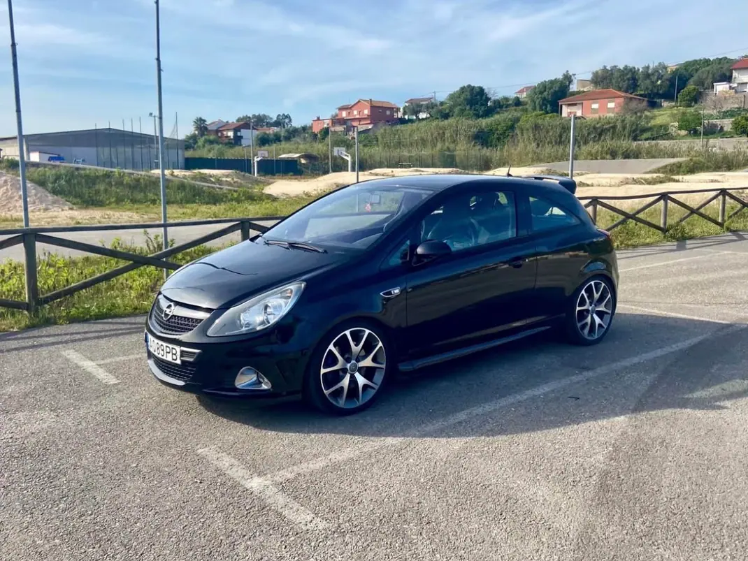 Opel Corsa 2008 - 10490 EUR, 106000 km - 106000km - foto 2 de 10