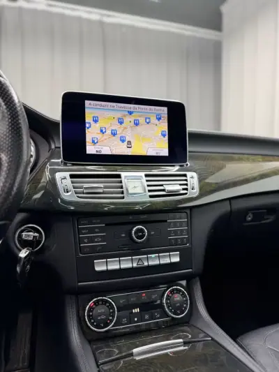 Mercedes-Benz CLS 350 2015 - 23750 EUR, 192000 km - AUTO.MOTO.pt - 192000km - foto 12 de 22