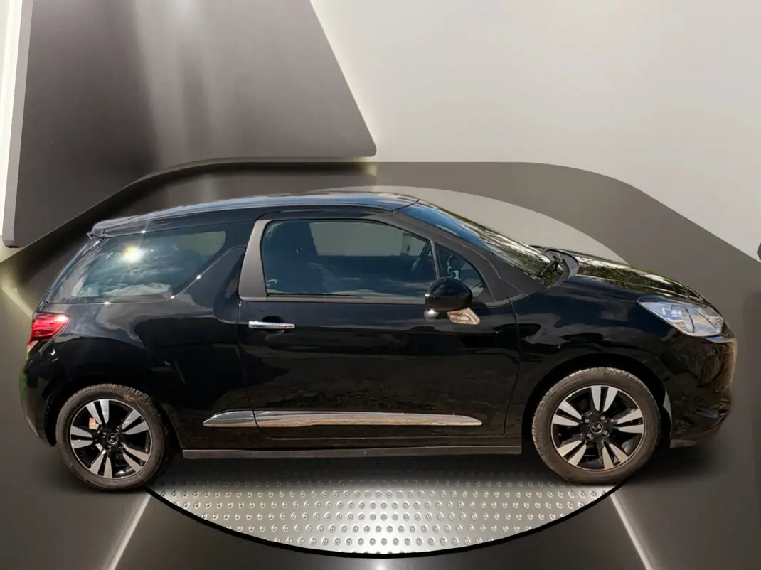 DS DS3 2017 - 8500 EUR, 115144 km - AUTO.MOTO.pt - 115144km - foto 3 de 8