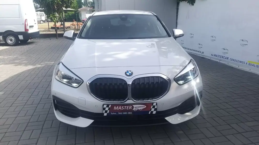 BMW 116 2023 - 23490 EUR, 90760 km - AUTO.MOTO.pt - 90760km - foto 12 de 40