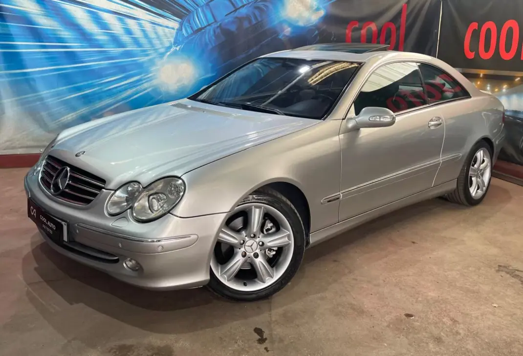 Mercedes-Benz CLK 220 2005 - 10999 EUR, 223000 km - AUTO.MOTO.pt - 223000km - foto 1 de 44