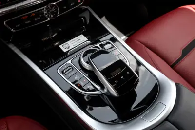 Mercedes-Benz G 63 AMG 2020 - 300000 EUR, 12467 km - AUTO.MOTO.pt - 12467km - foto 11 de 20