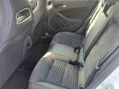 Mercedes-Benz A 180 2016 - 16250 EUR, 208525 km - AUTO.MOTO.pt - 208525km - foto 18 de 42