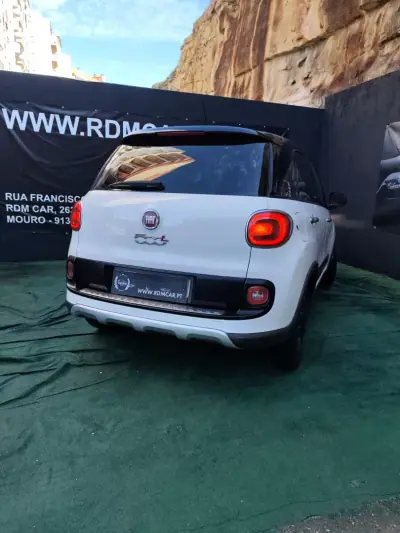 Fiat 500L 2018 - 10990 EUR, 135000 km - AUTO.MOTO.pt - 135000km - foto 5 de 12