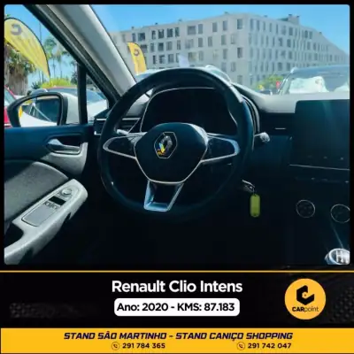 Renault Clio 2020 - 15900 EUR, 87183 km - AUTO.MOTO.pt - 87183km - foto 5 de 10