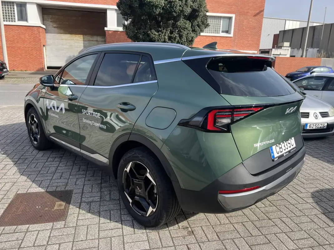 Kia Sportage 2026 - 34900 EUR, 20 km - AUTO.MOTO.pt - 20km - foto 4 de 19