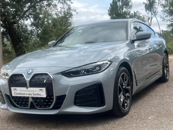 BMW i4 2023 - 41750 EUR, 74000 km - AUTO.MOTO.pt - 74000km - foto 43 de 86