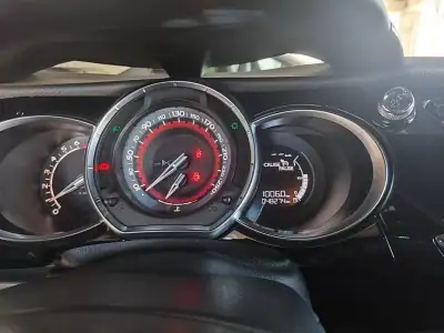 DS DS3 2016 - 17500 EUR, 48000 km - AUTO.MOTO.pt - 48000km - foto 28 de 34