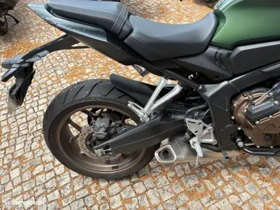 Honda CB 1100 2024 - 7550 EUR, 17666 km - AUTO.MOTO.pt - 17666km - foto 13 de 13