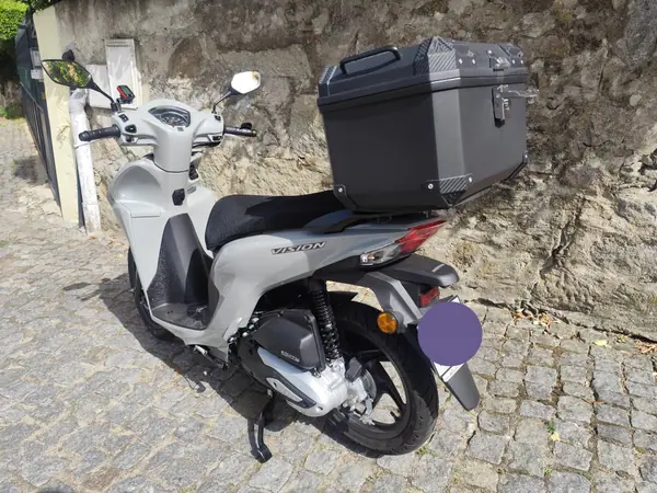 Honda Vision 2026 - 1990 EUR, 1192 km - AUTO.MOTO.pt - 1192km - foto 12 de 15