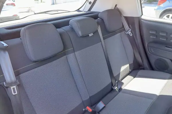 Citroën C3 2018 - 9990 EUR, 89000 km - AUTO.MOTO.pt - 89000km - foto 15 de 28