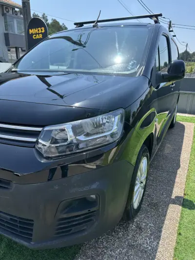 Citroën Berlingo 1.5 Hdi 2020 - 12900 EUR, 120000 km - AUTO.MOTO.pt - 120000km - foto 7 de 53