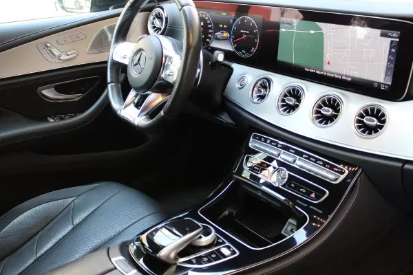 Mercedes-Benz CLS 53 AMG 2019 - 62500 EUR, 99945 km - AUTO.MOTO.pt - 99945km - foto 34 de 58