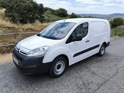 Citroën Berlingo 1.6 HDI L2 3L FRIO + ISOTERMICA 2016 - 14950 EUR, 292742 km - AUTO.MOTO.pt - 292742km - foto 43 de 43