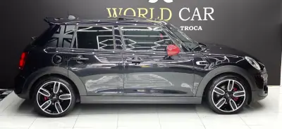 MINI Cooper 2015 - 15990 EUR, 184130 km - AUTO.MOTO.pt - 184130km - foto 15 de 39