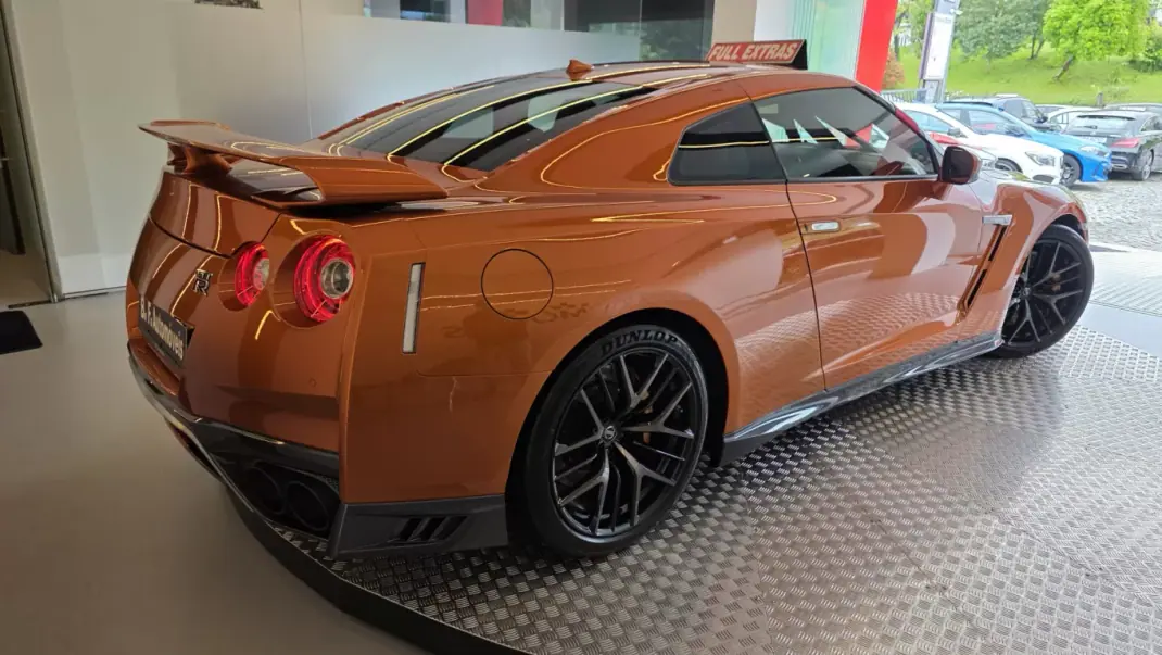Nissan GT-R 2017 - 145000 EUR, 54312 km - AUTO.MOTO.pt - 54312km - foto 22 de 57