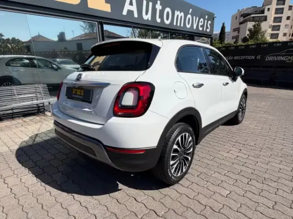 Fiat 500X 2019 - 13900 EUR, 65630 km - AUTO.MOTO.pt - 65630km - foto 9 de 12