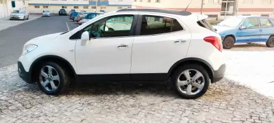 Opel Mokka X 2014 - 9500 EUR, 216485 km - AUTO.MOTO.pt - 216485km - foto 7 de 21
