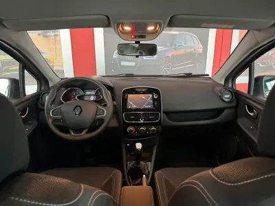 Renault Clio 2017 - 11990 EUR, 103171 km - AUTO.MOTO.pt - 103171km - foto 20 de 20