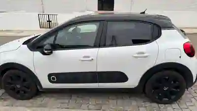 Citroën C3 2018 - 8000 EUR, 97000 km - AUTO.MOTO.pt - 97000km - foto 3 de 6