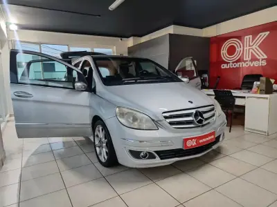 Mercedes-Benz B 200 2005 - 7250 EUR, 226300 km - AUTO.MOTO.pt - 226300km - foto 19 de 33