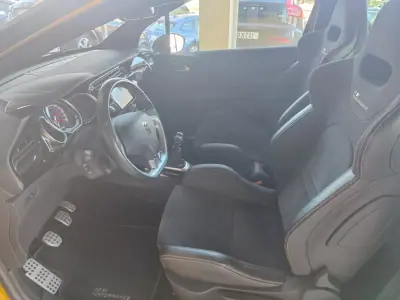 DS DS3 2016 - 17500 EUR, 48000 km - AUTO.MOTO.pt - 48000km - foto 11 de 34