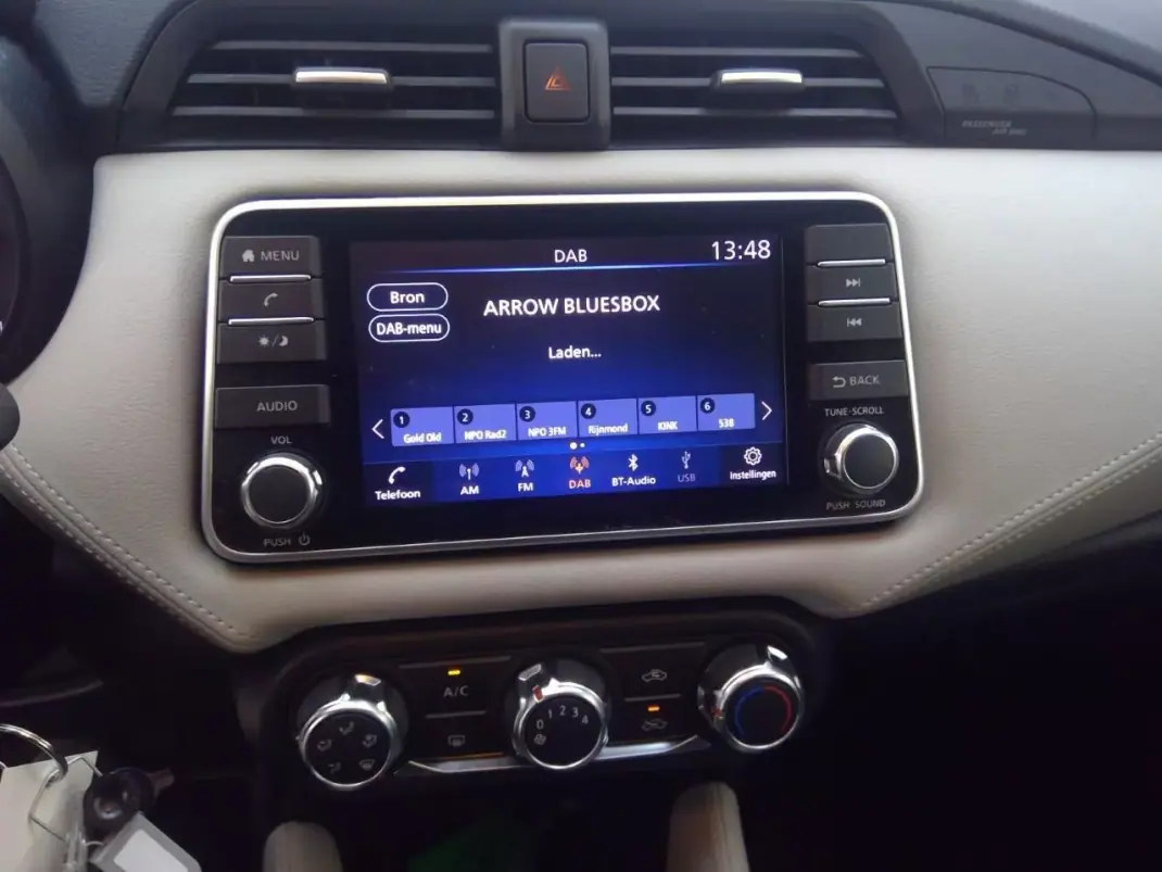 Nissan Micra 2021 - 14900 EUR, 17000 km - AUTO.MOTO.pt - 17000km - foto 9 de 10