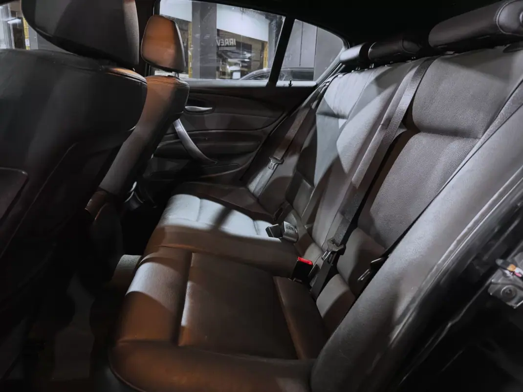 BMW 118 2008 - 14490 EUR, 198347 km - AUTO.MOTO.pt - 198347km - foto 10 de 17