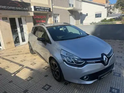 Renault Clio Sport Tourer 2013 - 7450 EUR, 180000 km - foto 2 de 26