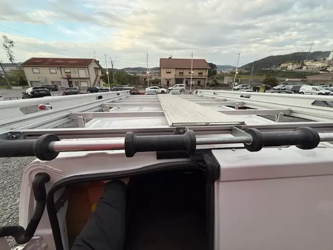 Citroën Jumpy 2020 - 12900 EUR, 160000 km - AUTO.MOTO.pt - 160000km - foto 7 de 18