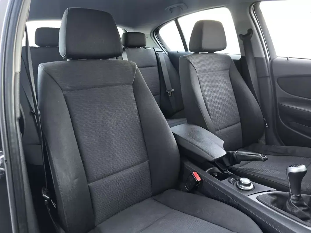 BMW 118 2008 - 6750 EUR, 226114 km - AUTO.MOTO.pt - 226114km - foto 17 de 19