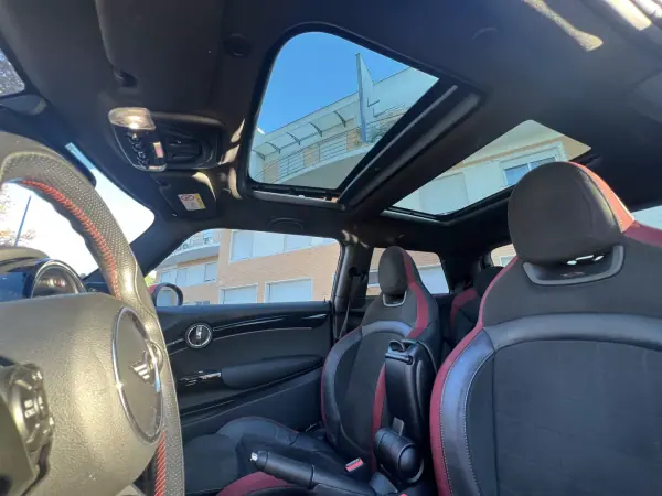MINI John Cooper Works 2017 - 24965 EUR, 126000 km - AUTO.MOTO.pt - 126000km - foto 43 de 61